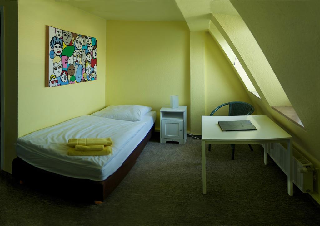 Apartmentpension Am Krongut Πότσδαμ Δωμάτιο φωτογραφία