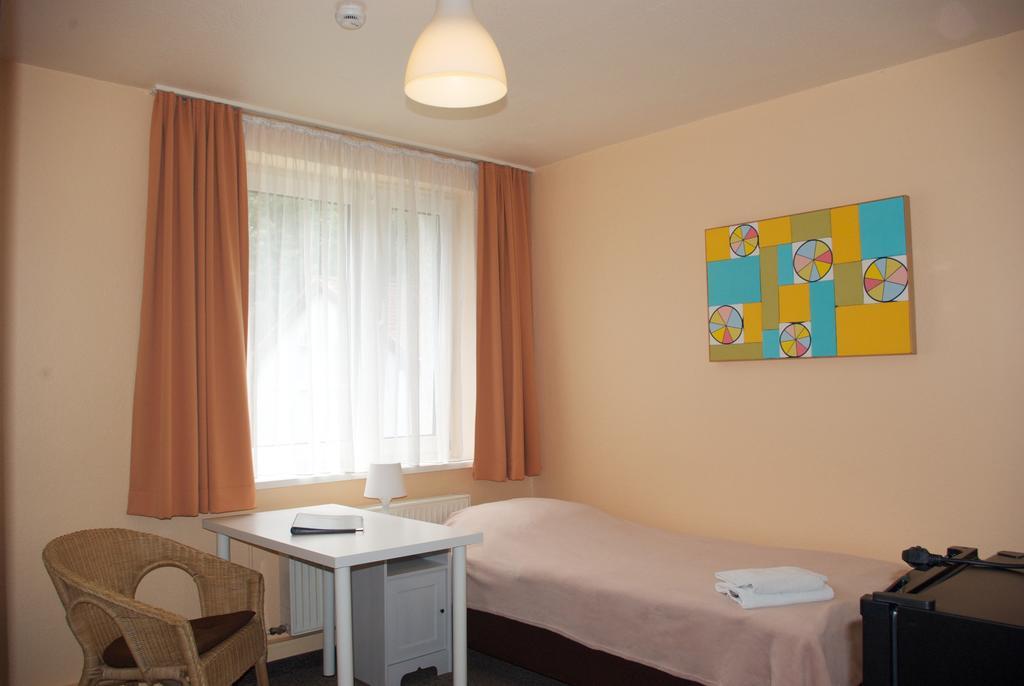 Apartmentpension Am Krongut Πότσδαμ Δωμάτιο φωτογραφία
